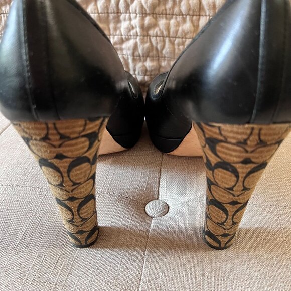 Coach Black Breana Leather Peep Toe Platform Pumps. Coach Logo Heels. Size 9 - Picture 6 of 16